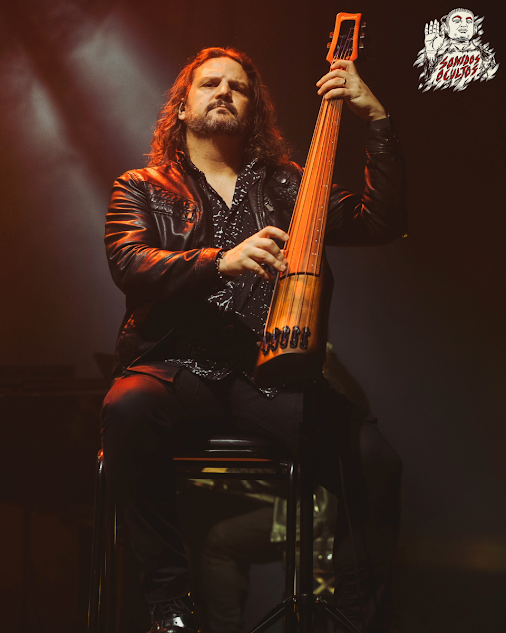ANGRA10