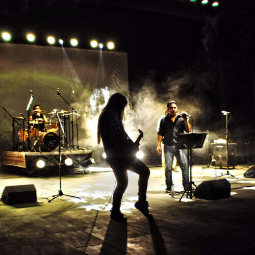 Lanzamiento de disco de Sinefecto + Arcángel (arg)