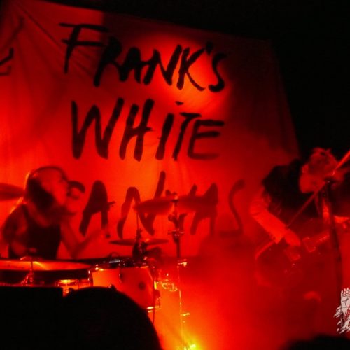 Franks White Canvas en Bar de Rene (Diciembre 2016)