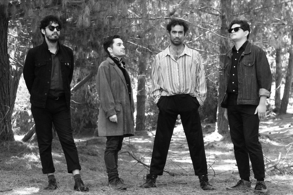 Dolorio & los Tunantes lanza Anticuerpo/Turismo en vinilo (2021)