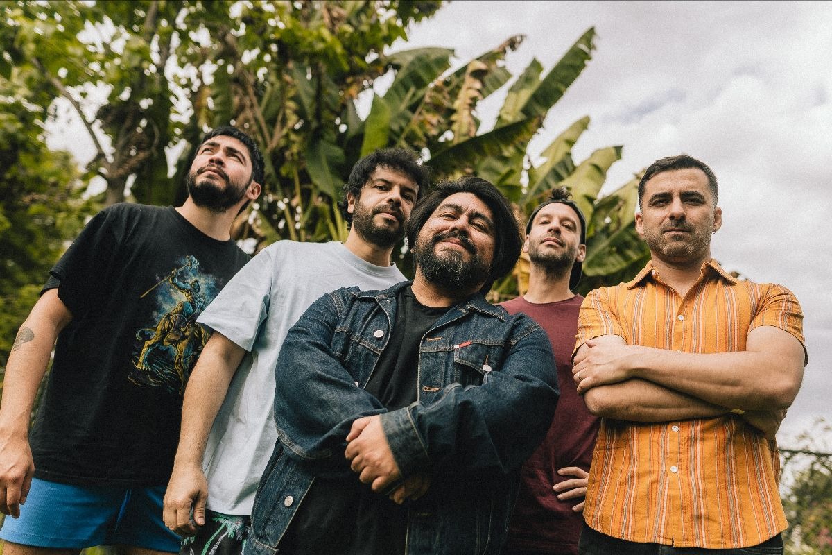 FOTHER MUCKERS SIGUE ADELANTANDO SU NUEVO DISCO CON «MÁS VIEJO ES EL VIENTO»