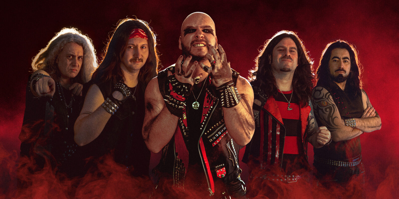 GUITARRISTA DE JUDAS PRIEST GRABA CON LOS CHILENOS «IRON SPELL»