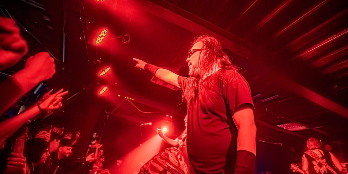 Benediction en Chile: Cuervos en plena tormenta