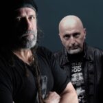 SIX FEET UNDER: UN CADÁVER VIVIENTE CON SANGRE COAGULADA