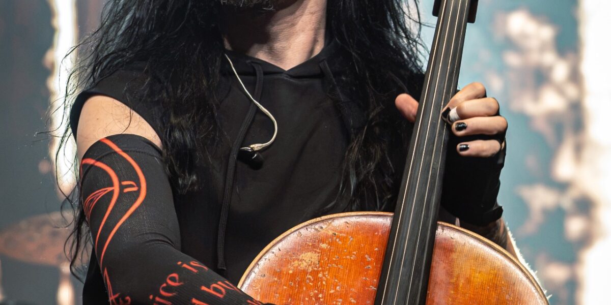 APOCALYPTICA EN CHILE: METALLICA EN MANOS DE LA ORQUESTA DEL DEMONIO